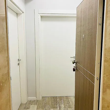 Evadari Urbane, 2 En-Suite Studios, Cazino, מאמאיה מראה חיצוני תמונה