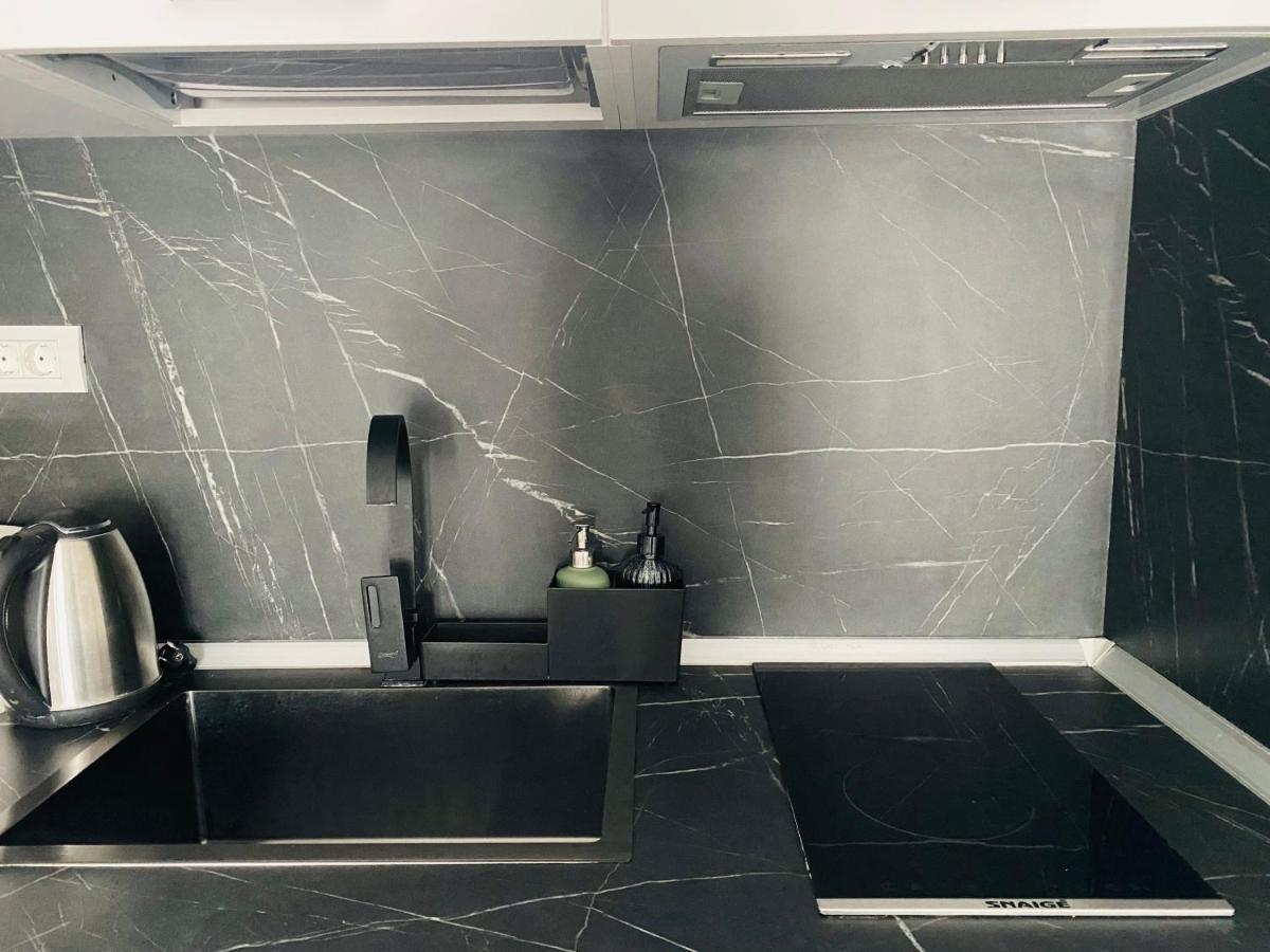 公寓 Evadari Urbane, 2 En-suite Studios, Cazino, Mamaia